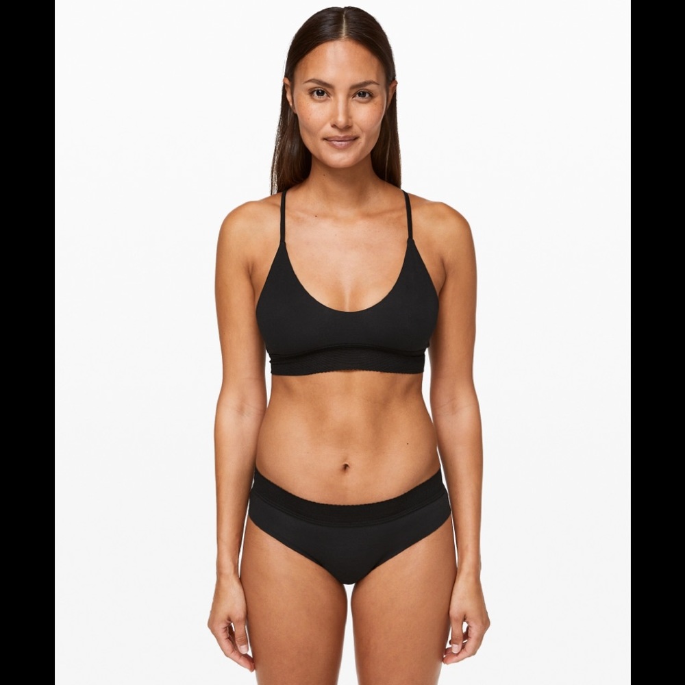 Lululemon EVER ESSENTIALS BRALETTE